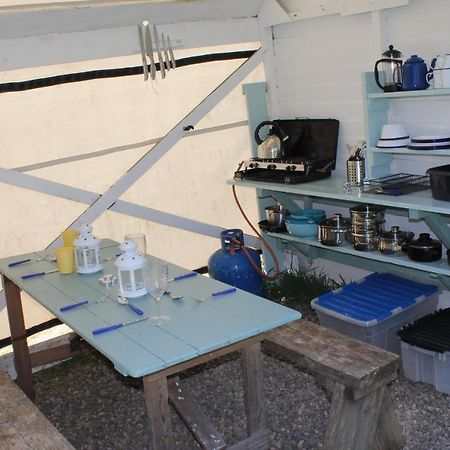 Mill Haven Place Glamping Yurt 3 Haverfordwest Extérieur photo