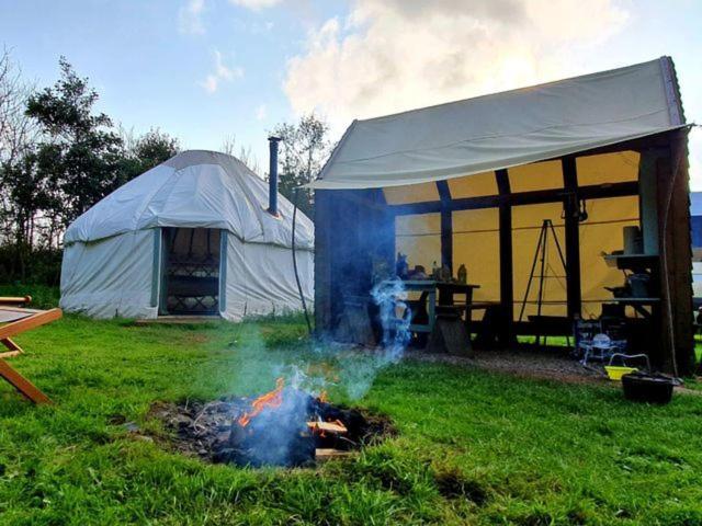 Mill Haven Place Glamping Yurt 3 Haverfordwest Extérieur photo